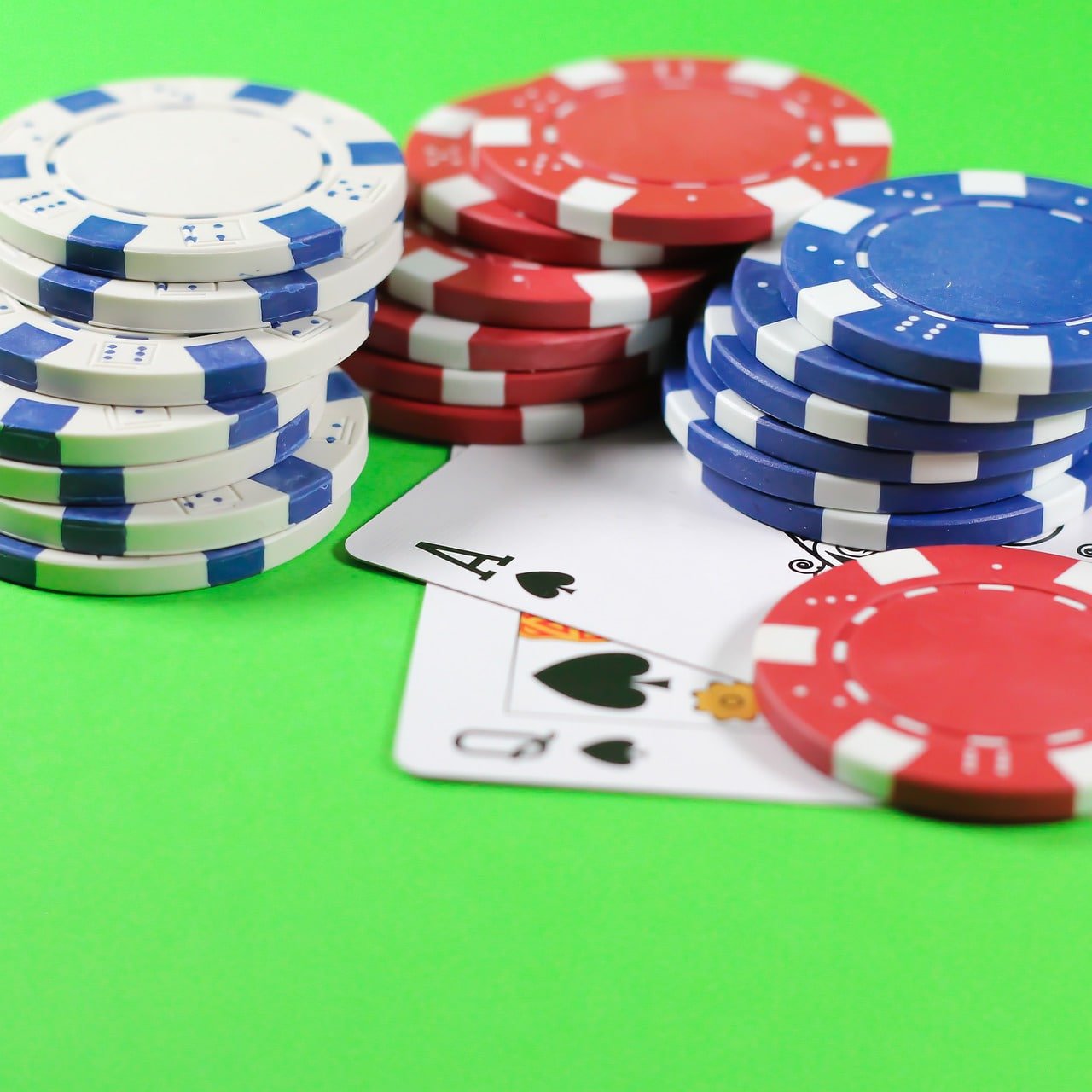 jilivs apk platform hero banner showing sports betting and casino games